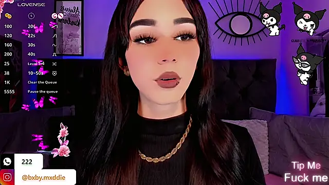 kimMaddiee online show from 5, 10, 2025