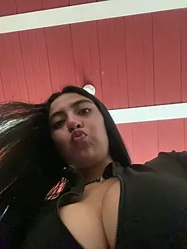 PamelaFtMia online show from 14, 1, 2025