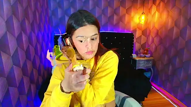 LiaHarryis online show from 17, 12, 2025