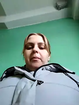 Lady nice cat online show from 16, 2, 2025