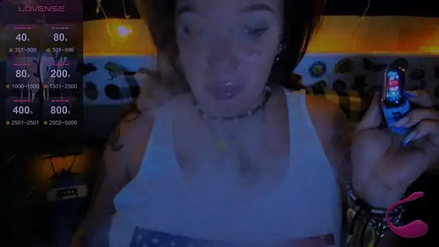 EllieOz online show from 6, 12, 2024