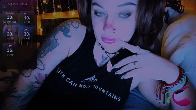 EllieOz online show from 13, 12, 2024