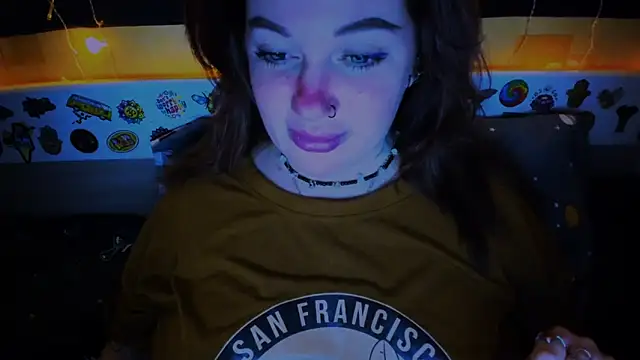 EllieOz online show from 14, 12, 2024