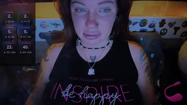 EllieOz online show from 15, 12, 2024