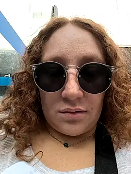 Snapshot of Mistik_red chatting on 6, 10, 2025 Mistik red online show from 6, 10, 2025