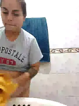 Snapshot of SilkyArchitecture8 chatting on 14, 2, 2025 SilkyArchitecture8 online show from 14, 2, 2025