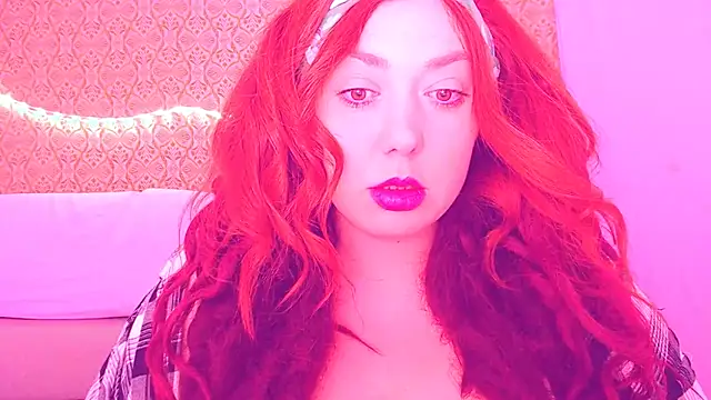 SecrettBela online show from 8, 3, 2025