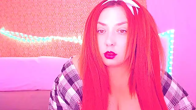 Snapshot of SecrettBela chatting on 7, 11, 2025 SecrettBela online show from 7, 11, 2025