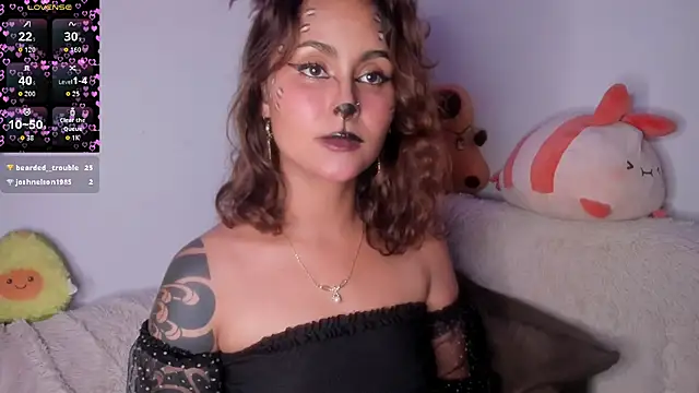 Snapshot of Violette-Ramirez01 chatting on 28, 10, 2025 Violette-Ramirez01 online show from 28, 10, 2025