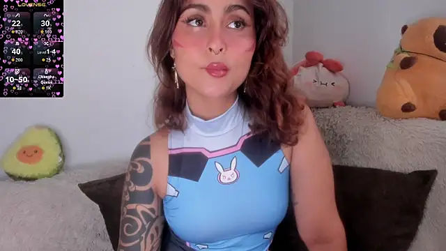 Snapshot of Violette-Ramirez01 chatting on 1, 11, 2025 Violette-Ramirez01 online show from 1, 11, 2025