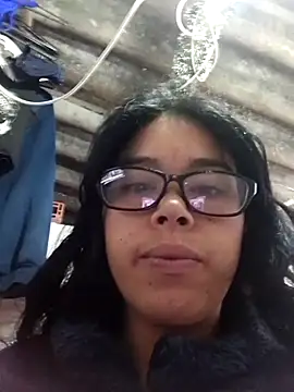 Angie-1998 online show from 7, 11, 2025