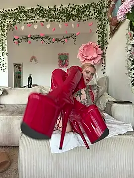 Stella-Kink online show from 4, 3, 2026