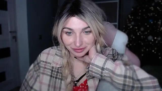 Snapshot of Yoda21 chatting on 6, 12, 2024 Yoda21 online show from 6, 12, 2024