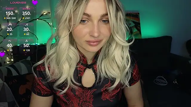 Snapshot of Yoda21 chatting on 29, 11, 2025 Yoda21 online show from 29, 11, 2025