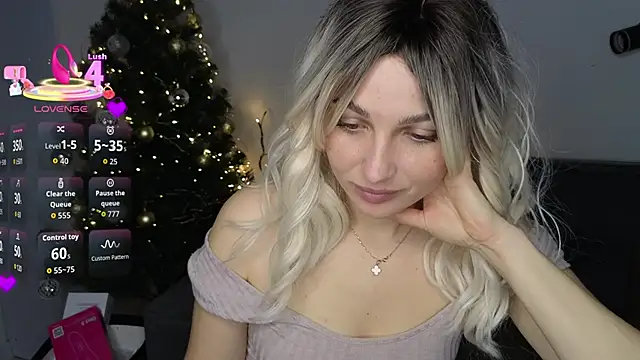 Snapshot of Yoda21 chatting on 16, 12, 2025 Yoda21 online show from 16, 12, 2025