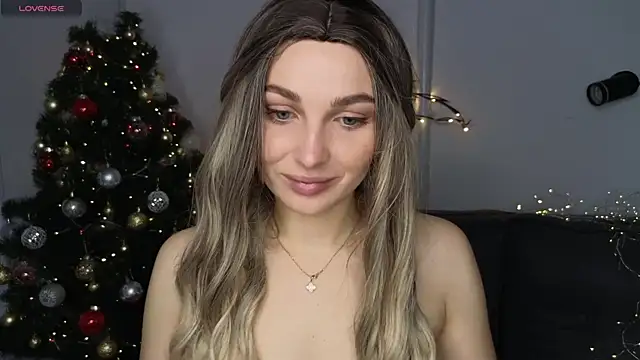 Snapshot of Yoda21 chatting on 20, 12, 2025 Yoda21 online show from 20, 12, 2025