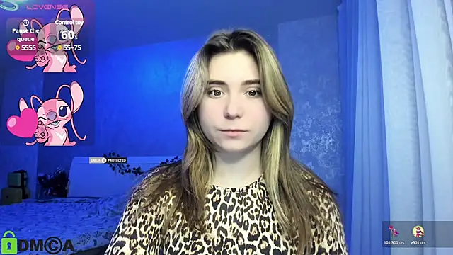 SweetMonicka online show from 6, 2, 2025