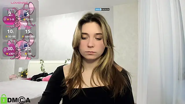 SweetMonicka online show from 19, 2, 2025