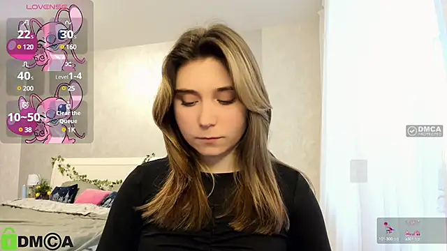 SweetMonicka online show from 6, 3, 2025