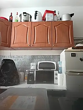 LauraBaby online show from 1, 3, 2026