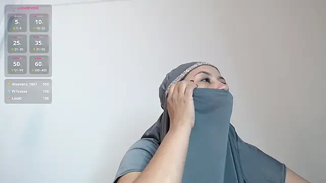 Amina hafsa online show from 17, 3, 2025