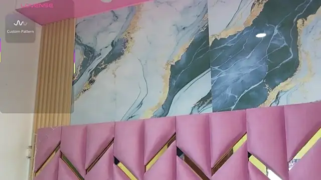 daddyissuesss  online show from 30, 10, 2025