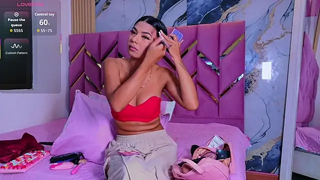 daddyissuesss  online show from 1, 12, 2025