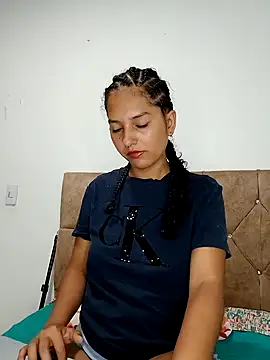 Snapshot of Sabrina-Salemi chatting on 14, 12, 2024 Sabrina-Salemi online show from 14, 12, 2024