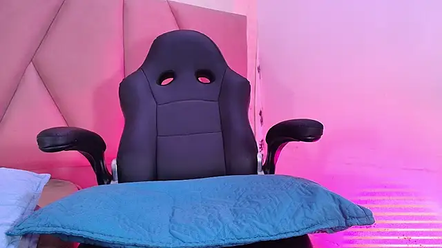 arl chloee online show from 22, 9, 2025