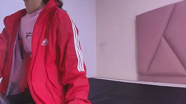 arl chloee online show from 11, 10, 2025