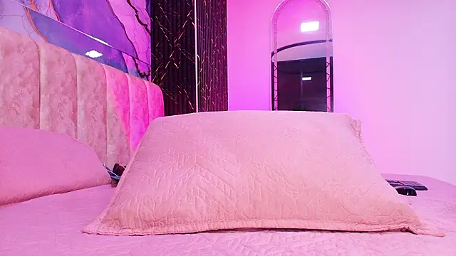 arl chloee online show from 23, 3, 2026