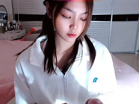 Snapshot of -Lucky_Girl chatting on 7, 12, 2024 -Lucky Girl online show from 7, 12, 2024