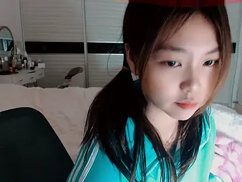 Snapshot of -Lucky_Girl chatting on 17, 12, 2024 -Lucky Girl online show from 17, 12, 2024