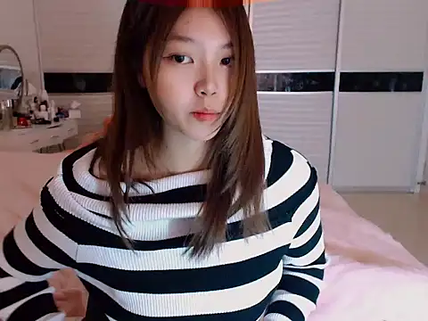 Snapshot of -Lucky_Girl chatting on 18, 12, 2024 -Lucky Girl online show from 18, 12, 2024