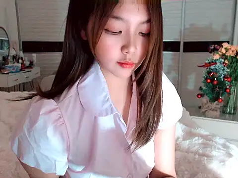 Snapshot of -Lucky_Girl chatting on 23, 12, 2024 -Lucky Girl online show from 23, 12, 2024