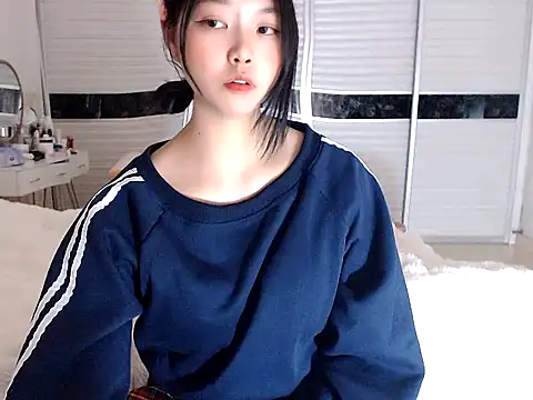 Snapshot of -Lucky_Girl chatting on 27, 12, 2024 -Lucky Girl online show from 27, 12, 2024