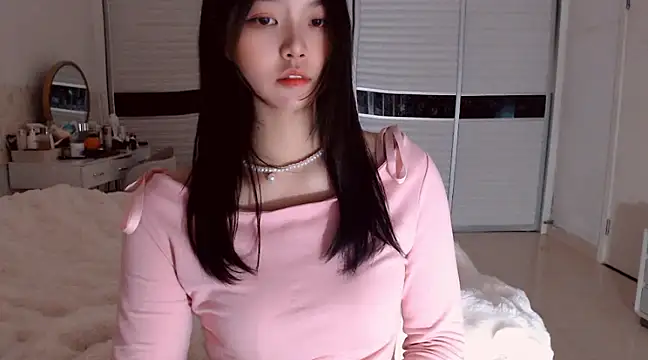 Snapshot of -Lucky_Girl chatting on 25, 1, 2025 -Lucky Girl online show from 25, 1, 2025