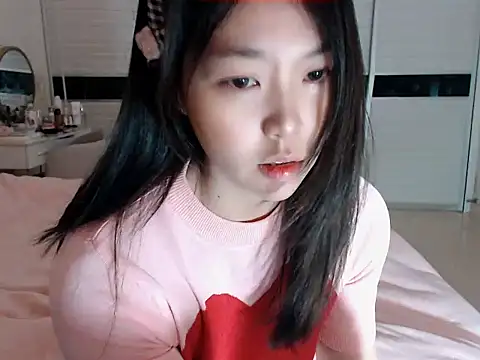 Snapshot of -Lucky_Girl chatting on 24, 2, 2025 -Lucky Girl online show from 24, 2, 2025