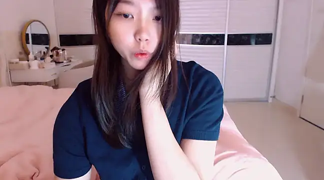 Snapshot of -Lucky_Girl chatting on 15, 3, 2025 -Lucky Girl online show from 15, 3, 2025
