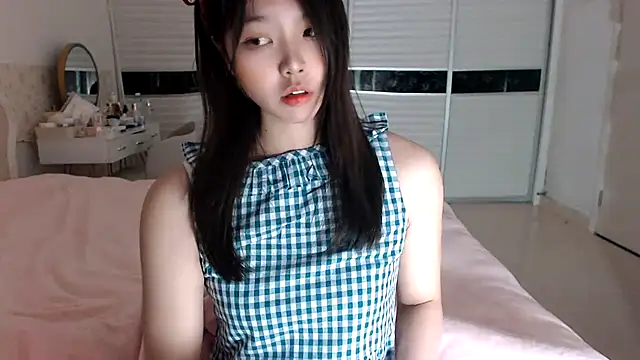 Snapshot of -Lucky_Girl chatting on 19, 3, 2025 -Lucky Girl online show from 19, 3, 2025