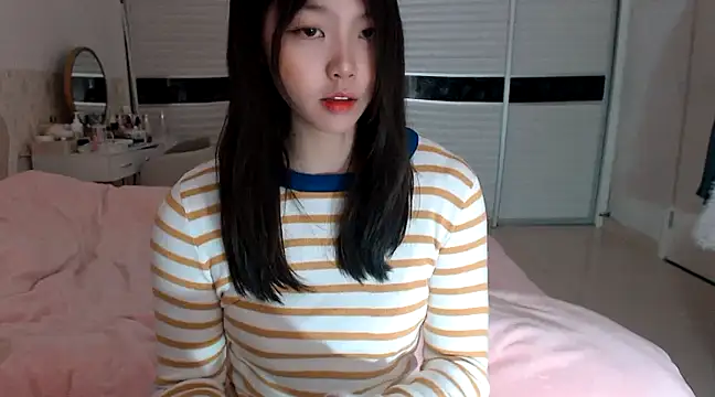 Snapshot of -Lucky_Girl chatting on 20, 3, 2025 -Lucky Girl online show from 20, 3, 2025