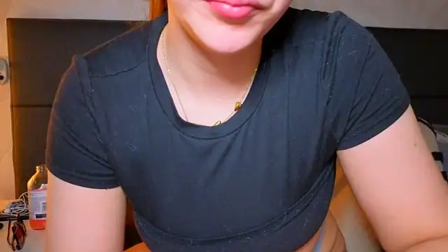Sweetninaaa online show from 26, 5, 2026