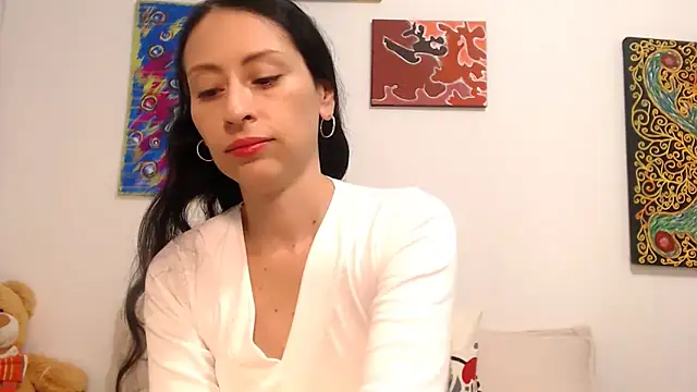 AliceRossi online show from 4, 1, 2025