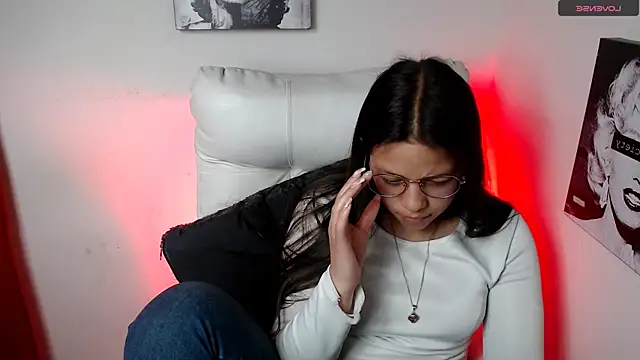 Snapshot of SamanthaRoldaan chatting on 28, 1, 2025 SamanthaRoldaan online show from 28, 1, 2025