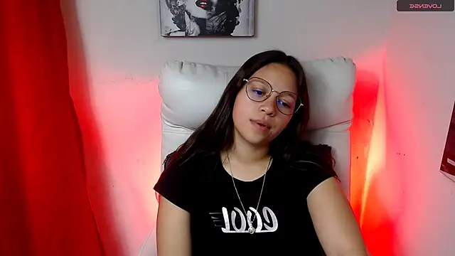 Snapshot of SamanthaRoldaan chatting on 30, 1, 2025 SamanthaRoldaan online show from 30, 1, 2025