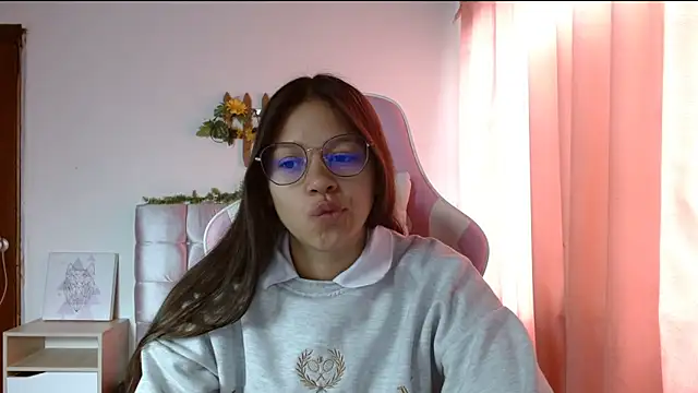Snapshot of SamanthaRoldaan chatting on 13, 2, 2025 SamanthaRoldaan online show from 13, 2, 2025