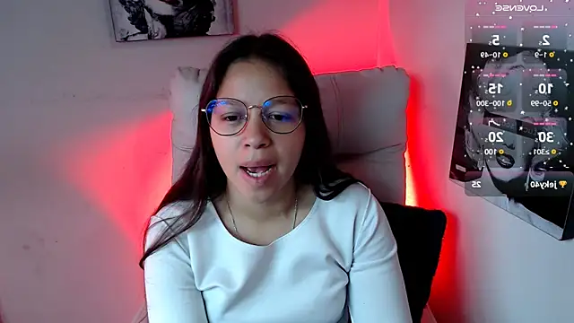 Snapshot of SamanthaRoldaan chatting on 28, 2, 2025 SamanthaRoldaan online show from 28, 2, 2025