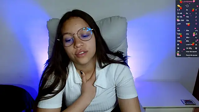 Snapshot of SamanthaRoldaan chatting on 22, 3, 2025 SamanthaRoldaan online show from 22, 3, 2025