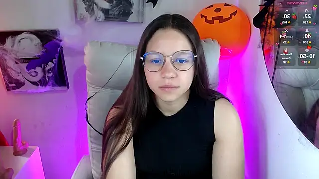 SamanthaRoldaan online show from 3, 11, 2025