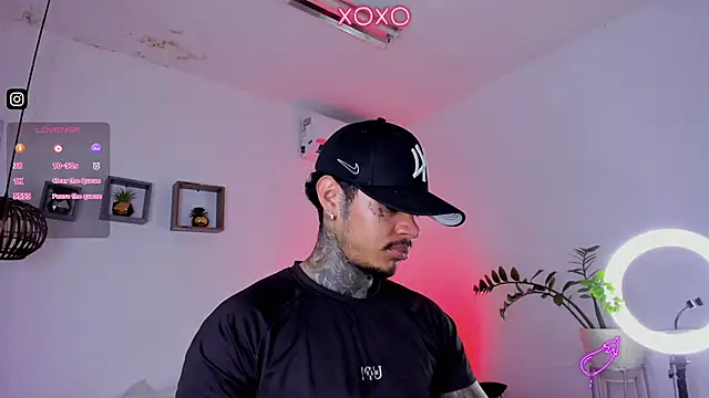Snapshot of JordanSmiith_ chatting on 20, 1, 2025 JordanSmiith  online show from 20, 1, 2025
